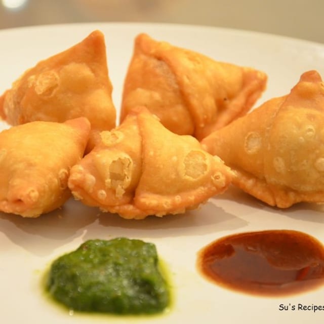 Jaipuri Samosa.